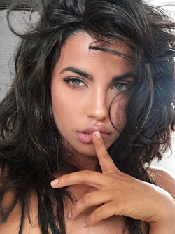 Marina Mendes - Stunning Fashion Model from Juiz De Fora , Brazil